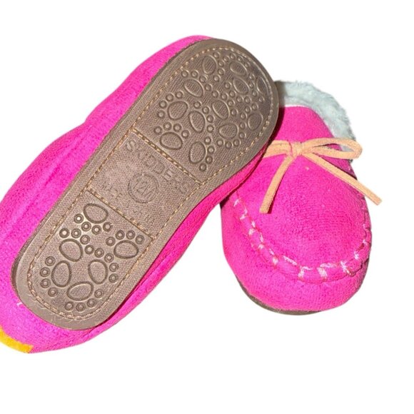 Skidders Pink Faux Leather Moccasins Baby Toddler Size 12m Slippers Shoes - Picture 5 of 5
